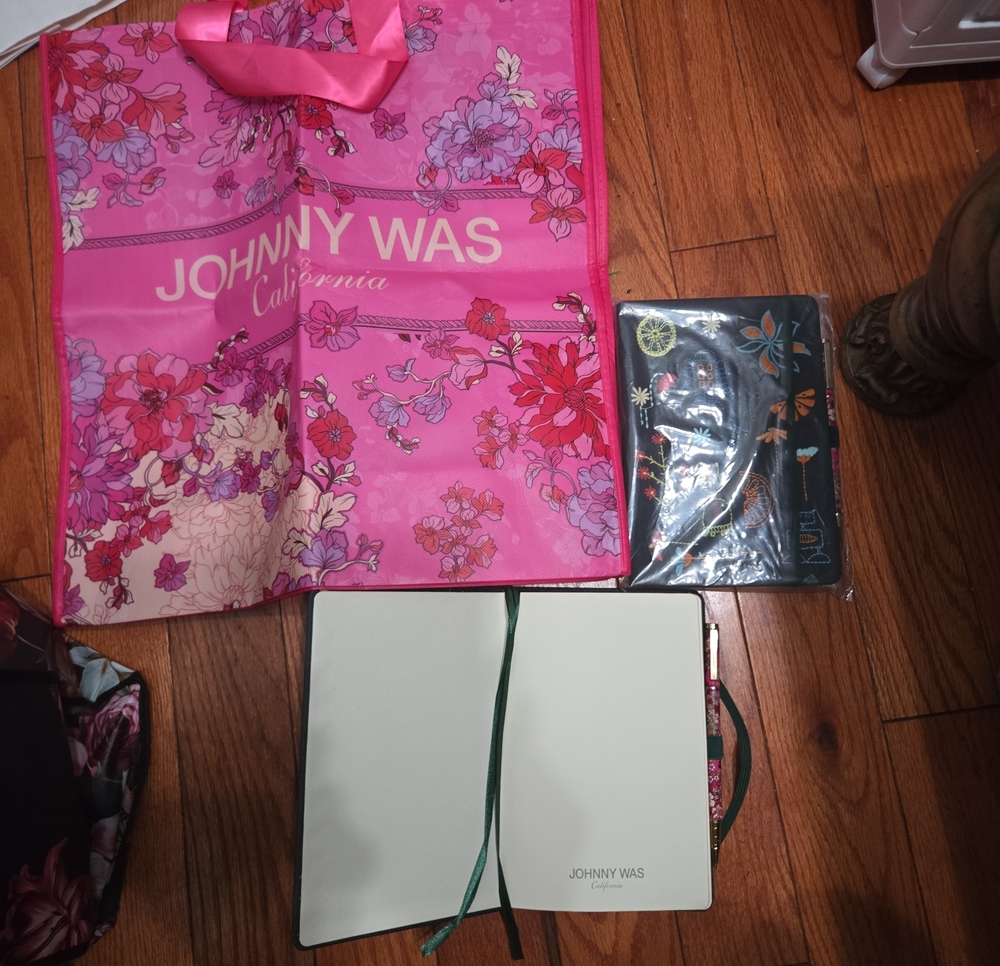 JOHNNY WAS JOURNAL WITH PEN & TOTE